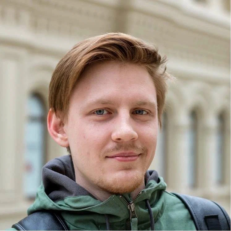 Иван Семенов